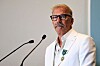Kevin Costner a également reçu les insignes d'officier des Arts et des Lettres dimanche à Cannes.