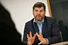 «Aujourd’hui, on constate une stabilité dans la distribution des sièges. Il reste un tiers d’électeurs indécis qui le sont réellement.» (Photos : archives lq/tania feller)