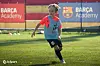 Andrea, 8 ans, et sous le maillot barcelonais cet hiver.