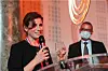 La sommelière argentine Paz Levinson a présenté le riesling Wormeldange Koeppchen Les Terrasses 2018 du domaine Alice Hartmann au dîner de gala de la prestigieuse association des Sommeliers de Paris, le 21 septembre. (photo Paz Levinson@jean bernard)