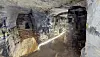 Travailler dans les casemates a demandé beaucoup d'ingéniosité pour que les images soient parfaites.