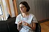 La priorité pour Cathy Mangen est de rattraper le retard et de traiter les dossiers en attente.