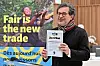 Jean-Louis Zeinen, le président de Fairtrade Luxembourg, lors de la remise de la certification à la commune d’Esch-sur-Alzette. (Photo archives lq/julien garroy)