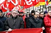 Jean-Claude Mailly (FO) et Philippe Martinez (CGT) lors d'une manifestation contre la loi travail le 9 mars 2016 à Paris.