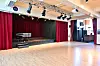 La salle de spectacles a accueilli de nombreux artistes depuis dix ans et propose une programmation pointue qui a toujours su attirer le public.
