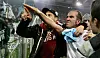 Le joueur de la Lazio de Rome Paolo Di Canio avait effectué à plusieurs reprises le salut fasciste en marge de matches de football au milieu des années 2000.