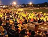 Depuis 2009 et la première à Dublin, quelque 150 villes participent désormais à la marche «Darkness Into Light». (©Twitter)