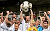 Jonathan Joubert et ses coéquipiers peuvent exulter, ils viennent de réaliser le doublé coupe-championnat.