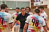 Ivo Ivesic au milieu de ses anciens joueurs (Photo : Luis Mangorrinha).