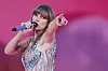 Pour la chanteuse, c'est son 'plus grand rêve qui devient réalité'.