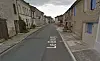 L'enfant a traversé la route départementale passant devant le domicile familial.