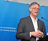 Pour Henri Kox, «ce projet est essentiel pour augmenter l’offre en logements publics, abordables et durables faisant actuellement défaut». Photos : hervé montaigu