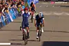Célia Gery a su attendre son heure pour finalement s’imposer au sprint (capture d’écran).