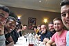 L'équipe de Junglinster au restaurant. Glenn Marques, quasiment caché, à droite, prenait la photo. À ses côtés, en rose, Yohan Godard. En face de Godar, Jérémy Mendes...
