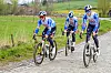 Remco Evenepoel (à g.), ici en reconnaissance avec ses coéquipiers, sera la grosse attraction de ce Tour des Flandres
