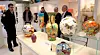 Comme un trésor de guerre, les pièces volées et retrouvées ont été exposées dans la boutique de la manufacture. (Photo RL/René Bych)