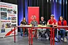 Les athlètes membres des «Special Olympics» sont présents ce samedi pour répondre aux questions des participants.
