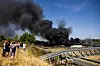 Pour pallier l’arrêt du système d’arrosage automatique de l’entrepôt, un bassin avait été rempli d’eau pour assurer la défense incendie.