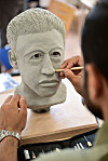 Reconstruire un visage à partir d'un crâne prend environ une semaine.