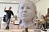 Le Dr Joe Mullins est venu spécialement des États-Unis pour donner des cours sur la reconstruction faciale.