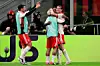 Leandro Barreiro et ses équipiers félicitent Jakub Kaminski, auteur du but du break. Quel coup des Lisboètes!