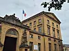 «Peut-être qu’ils ont trop profité de la vie, mais c’est de la morale, pas du droit ! Peut-être qu’ils n’ont pas été assez rigoureux dans le suivi pédagogique des formations, mais de là à dire que c’est du blanchiment !», plaide un avocat de la défense. Les quatre prévenus contestent les faits reprochés.