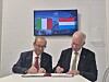 (de g. à dr.) L'ambassadeur Mario Cospito, commissaire spécial de l’Agence spatiale italienne aux côtés de Ruy Pinto, CEO de l’Agence spatiale luxembourgeoise.