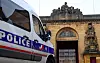 L’homme devra 2 000 euros à son ex ainsi que 1 500 euros aux policiers pour sa rébellion. (Photo d'