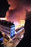 L'intégralité du marché historique, situé dans le Marais, a été détruit par les flammes.