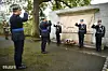 Des gerbes ont été déposées devant la stèle située à la Cité policière Grand-Duc Henri au Findel, ainsi qu’au monument de la force publique au Kanounenhiwwel. (Photos : police grand-ducale)