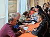 Durant les entretiens entre recruteurs et candidats, la question des trajets revient fréquemment.