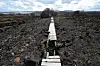 Selon les premiers éléments recueillis, l'origine du sinistre pourrait être liée à des activités ayant eu lieu à proximité du lieu de départ du feu, au moyen d’un engin agricole.