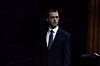 Après Jesse Eisenberg dans The Social Network, c'est Jeremy Strong qui incarne Mark Zuckerberg dans The Social Reckoning, actuellement en salles.