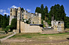 Le château de Beaufort est à l'origine une forteresse médiévale. Une demeure seigneuriale est construite à cet emplacement sur ordre du gouverneur Jean de Beck au XVIIᵉ siècle.