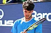 Alcaraz à l'ATP de Barcelone, sensiblement gêné avant de craquer à Madrid.
