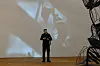 Co-commissaire de l’exposition et donateur d’une grande partie des pièces, Wilhelm Schürmann est venu superviser l’installation des œuvres.