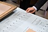 Les bulletins de vote sont actuellement envoyés aux 600 000 électeurs. Ils devront le renvoyer gratuitement.