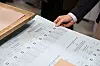 Les bulletins de vote sont actuellement envoyés aux 600 000 électeurs. Ils devront le renvoyer gratuitement.