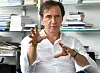 «C'est un virus qui connaît beaucoup de mutations, c'est un des virus les plus variables et donc une personne qui a été infectée une première fois peut l'être une seconde fois», prévient le directeur des Laboratoires réunis du Luxembourg (Photo : Hervé Montaigu).