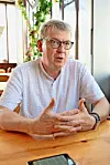 Pour Steve Kayser, la Schueberfouer doit rester un lieu de distraction, mais surtout de dérision.
