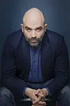 Enquêteur coriace et aussi grand écrivain, pour raconter Giovanni Falcone, Saviano imagine la réalité.