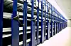 Les 56 salles de dépôt du nouveau site permettent de stocker 100 kilomètres linéaires d’archives, soit 55 kilomètres linéaires de plus que le niveau actuel.