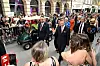 La parade à pied du Grand-Duc Henri dans la rue de l’Alzette. (Photos: julien garroy)